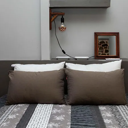 Stone Agios Adrianos Nafplio Appartement Katsíngrion